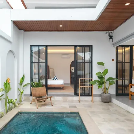Kamila Villas Seminyak 2